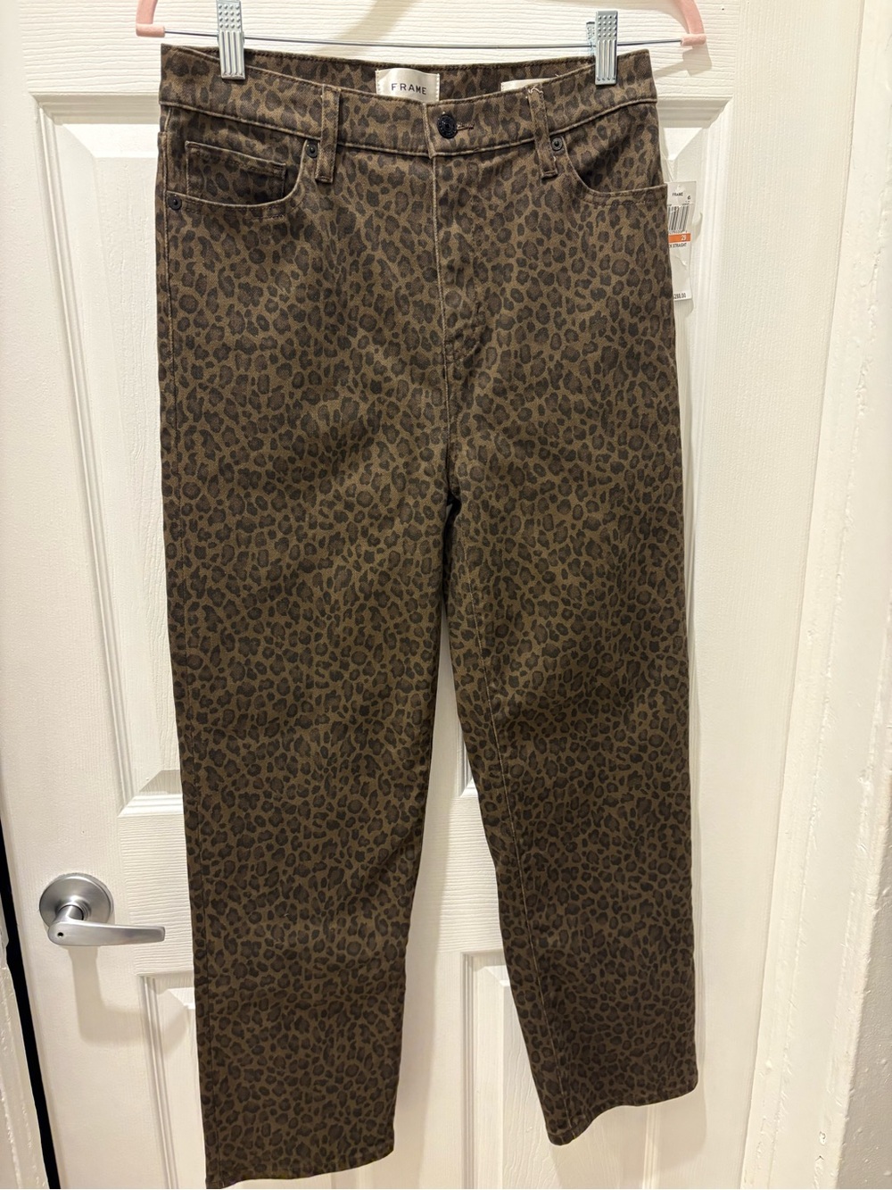 NWT FRAME Le Sleek Straight Leopard Print Jeans Women’s 29 High Rise $268 - Picture 3 of 10